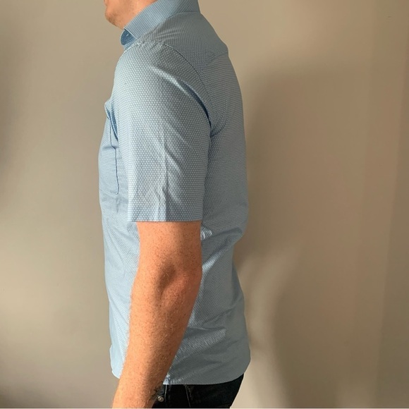 Calvin Klein regular fit stretch size  SP 14-14.5 IN button down short sleeve - Picture 7 of 9